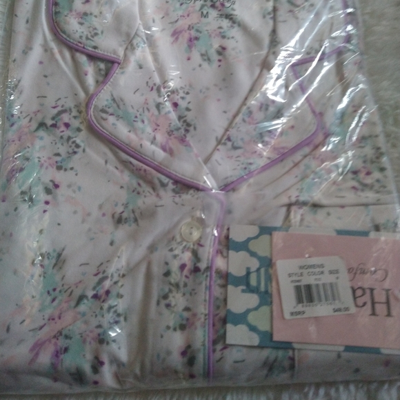 New Hanes Women's Pajama Set Lounge. Button down Collared Pant Set. Med Floral - Picture 6 of 9